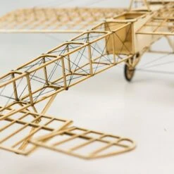 Bleriot XI 1:20 435mm -70144 -Tamiya || Kyosho Verkoopwinkel siva 70144 bleriot aa xIg 800x800 1